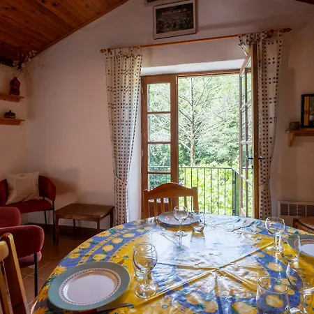 Σπίτι διακοπών Le Moulin De Campemenard *